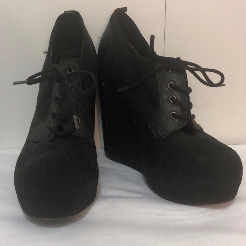 Penny Loves Kenny Faux Suede Lace Up Ankle Bootie
